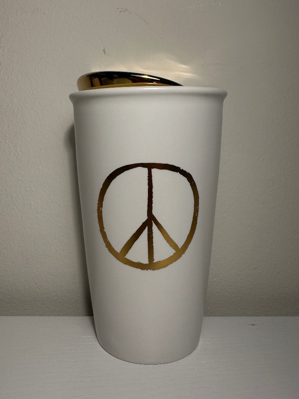 Starbucks 2015 Ceramic White Gold Peace Travel Mug Cup 12 oz Tumbler Coffee Tea